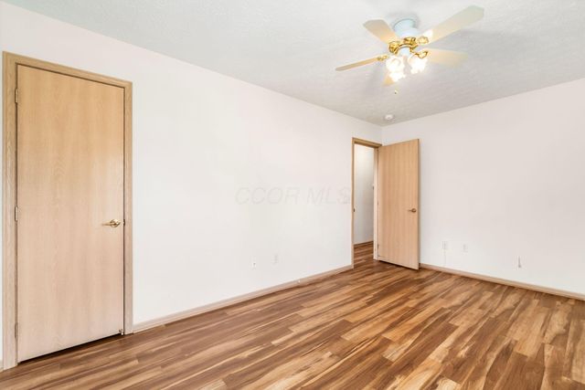 5568 Meadowood Lane, Westerville, OH 43082