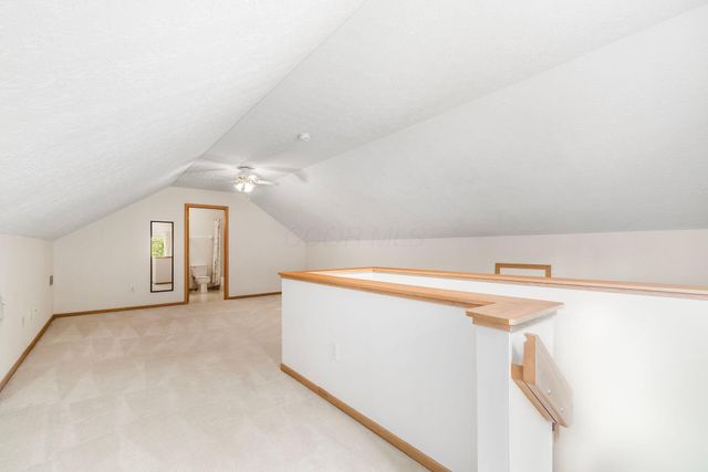 5568 Meadowood Lane, Westerville, OH 43082