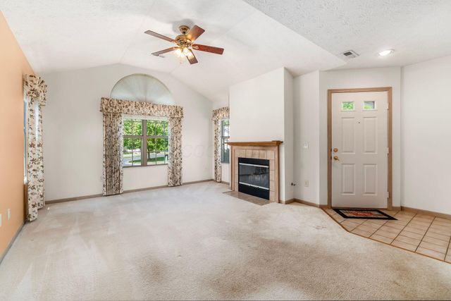 5568 Meadowood Lane, Westerville, OH 43082