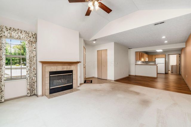 5568 Meadowood Lane, Westerville, OH 43082