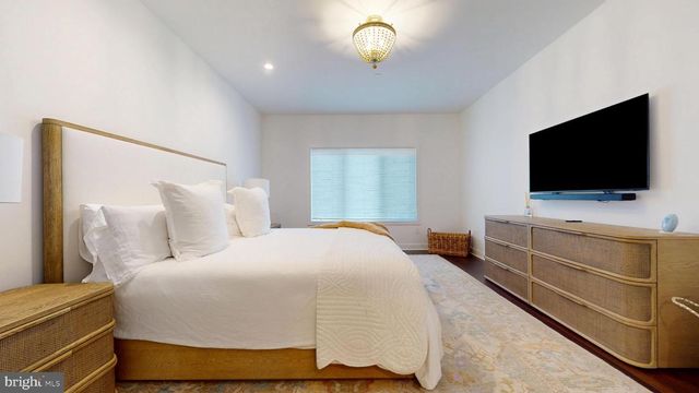 1803 PLEASANT AVE, Somers Point, NJ 08244