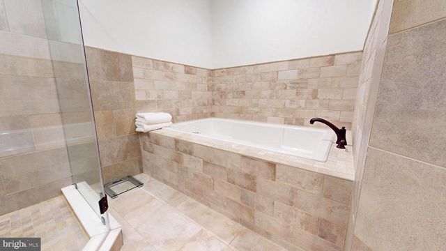 1803 PLEASANT AVE, Somers Point, NJ 08244