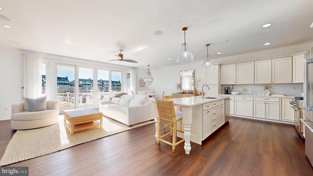 1803 PLEASANT AVE, Somers Point, NJ 08244