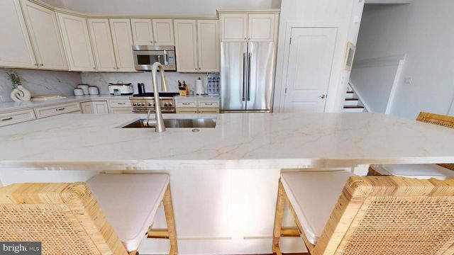 1803 PLEASANT AVE, Somers Point, NJ 08244