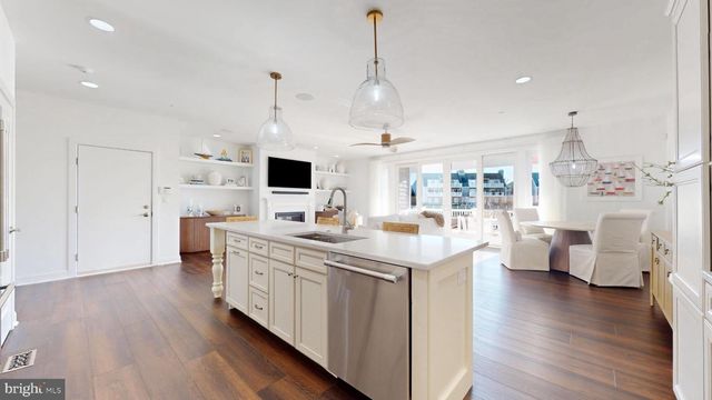 1803 PLEASANT AVE, Somers Point, NJ 08244