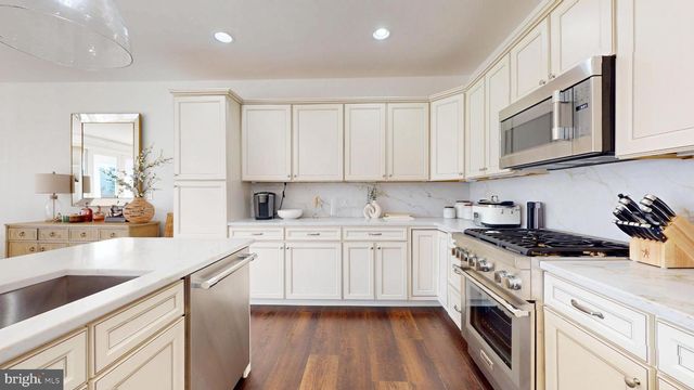 1803 PLEASANT AVE, Somers Point, NJ 08244