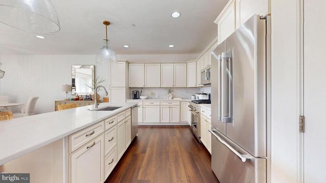 1803 PLEASANT AVE, Somers Point, NJ 08244