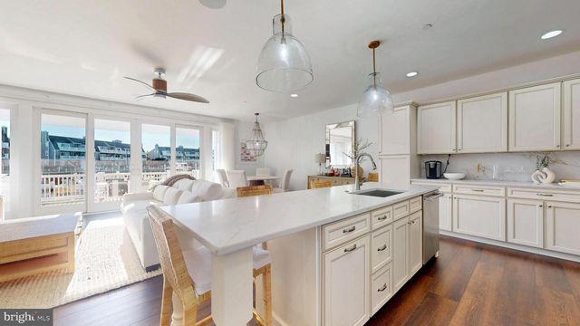 1803 PLEASANT AVE, Somers Point, NJ 08244