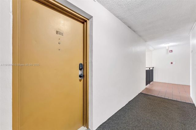 14415 N Kendall Dr 212G, Miami, FL 33186