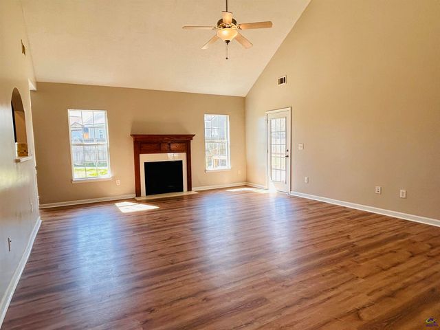 311 Cosmos Avenue, Bonaire, GA 31005