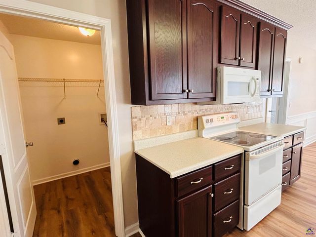 311 Cosmos Avenue, Bonaire, GA 31005