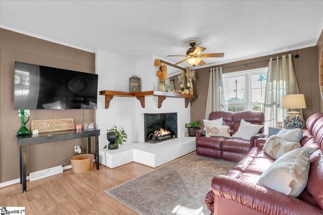 141 Mcjunkin Drive, Pickens, SC 29671