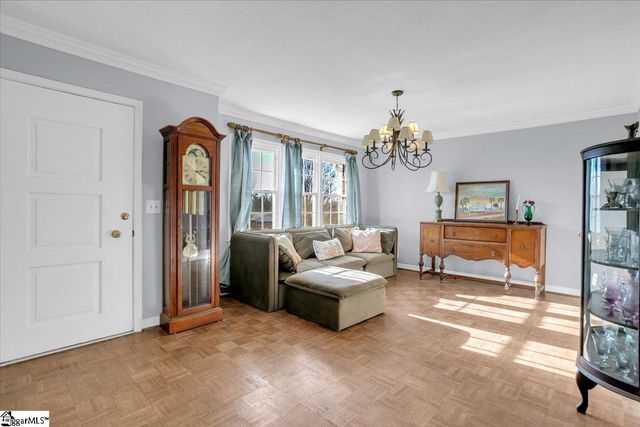 141 Mcjunkin Drive, Pickens, SC 29671