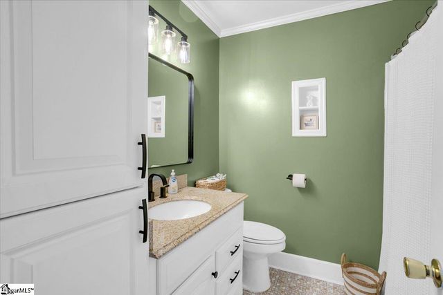 141 Mcjunkin Drive, Pickens, SC 29671