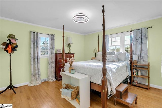 141 Mcjunkin Drive, Pickens, SC 29671