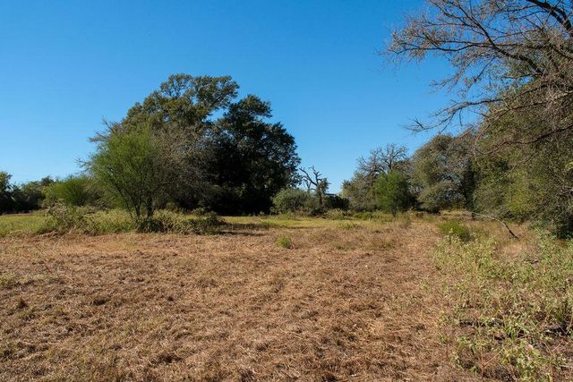 5126 Highway 290 W, Brenham, TX 77833