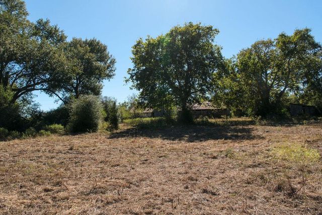 5126 Highway 290 W, Brenham, TX 77833