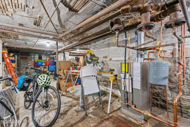 265 Pawling Avenue, Troy, NY 12180