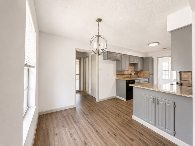 2401 Stephen Lee Drive, Fort Worth, TX 76119