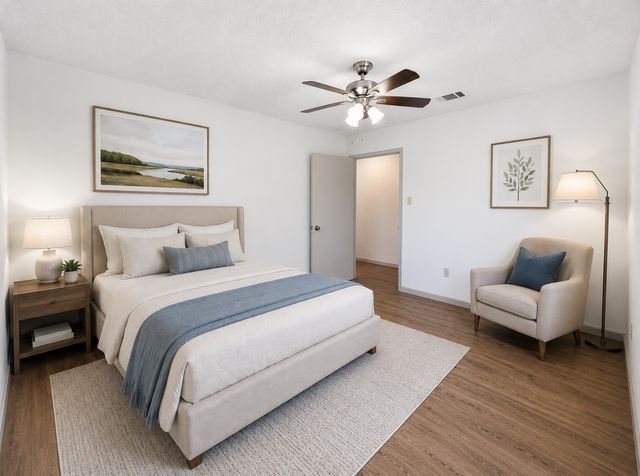 2401 Stephen Lee Drive, Fort Worth, TX 76119
