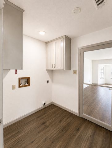 2401 Stephen Lee Drive, Fort Worth, TX 76119