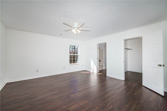 525 County Road 645, Green Forest, AR 72638