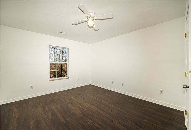 525 County Road 645, Green Forest, AR 72638