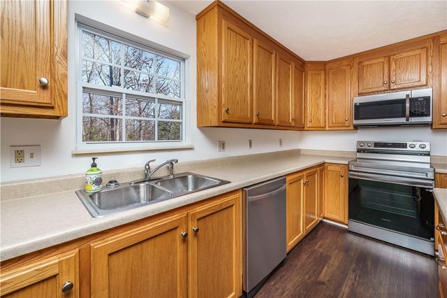 525 County Road 645, Green Forest, AR 72638