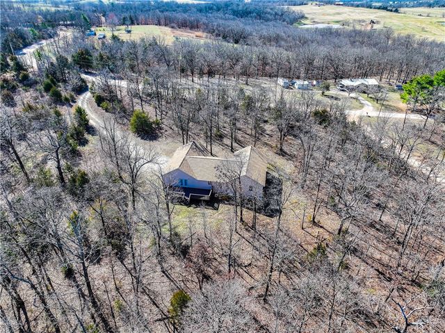 525 County Road 645, Green Forest, AR 72638
