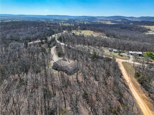 525 County Road 645, Green Forest, AR 72638