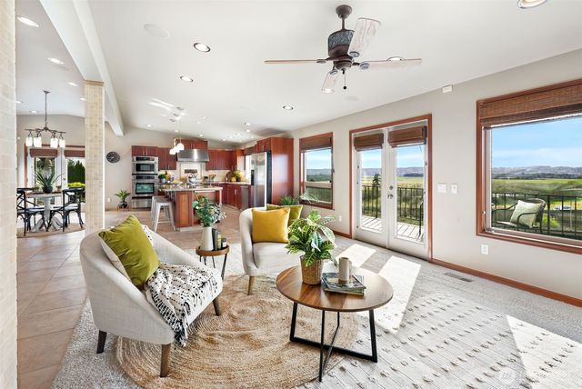 2004 Valley View Drive, Lake Stevens, WA 98258