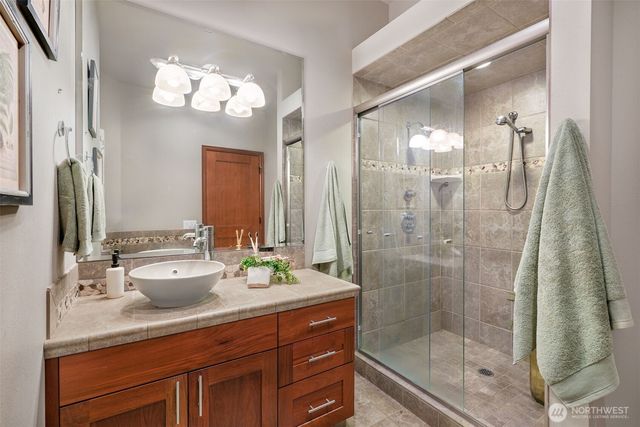 2004 Valley View Drive, Lake Stevens, WA 98258