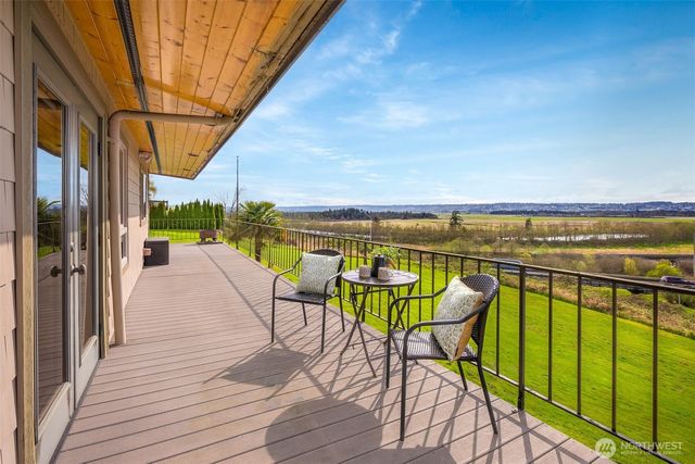 2004 Valley View Drive, Lake Stevens, WA 98258