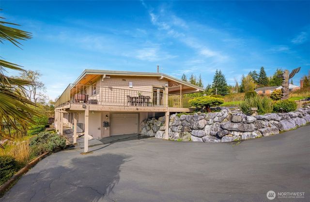 2004 Valley View Drive, Lake Stevens, WA 98258