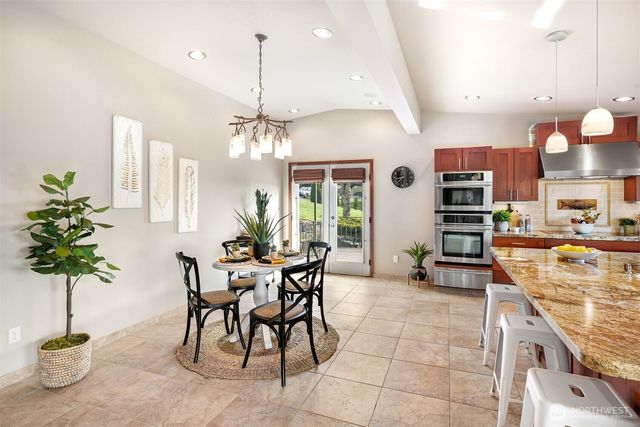 2004 Valley View Drive, Lake Stevens, WA 98258