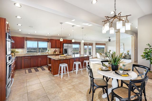 2004 Valley View Drive, Lake Stevens, WA 98258