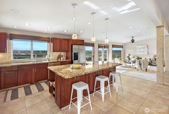 2004 Valley View Drive, Lake Stevens, WA 98258