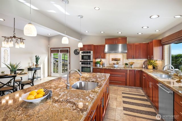 2004 Valley View Drive, Lake Stevens, WA 98258