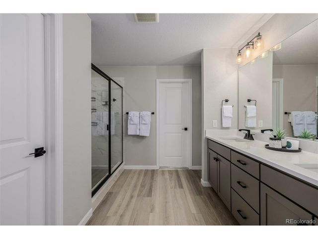 521 Bear Peak Ct, Erie, CO 80516