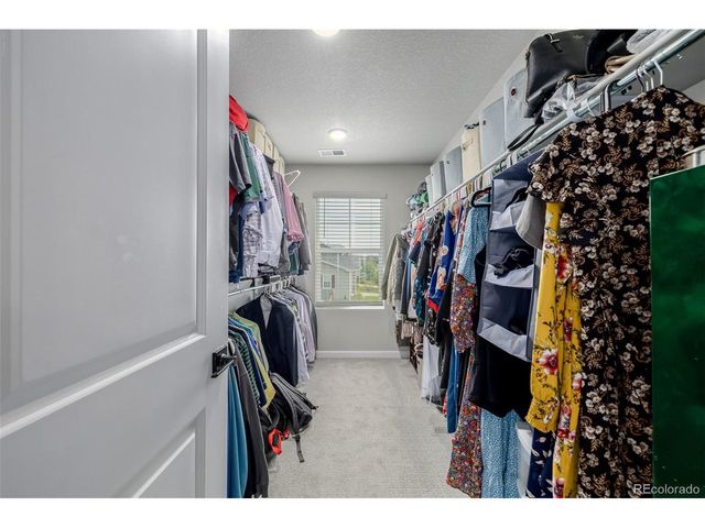 521 Bear Peak Ct, Erie, CO 80516