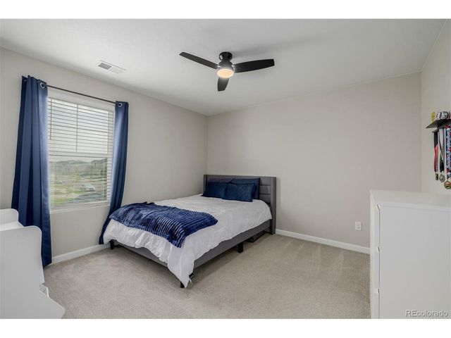 521 Bear Peak Ct, Erie, CO 80516