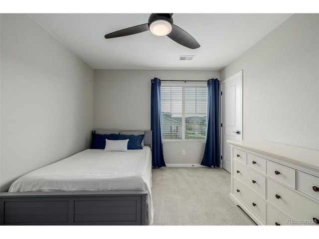 521 Bear Peak Ct, Erie, CO 80516