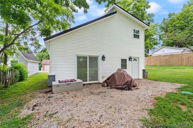 9434 Harrison St, Greenville, IN 47124