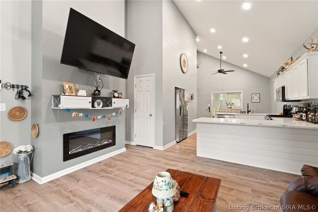 9434 Harrison St, Greenville, IN 47124