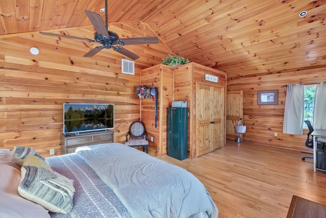 255 Kari Drive, Westminster, SC 29693