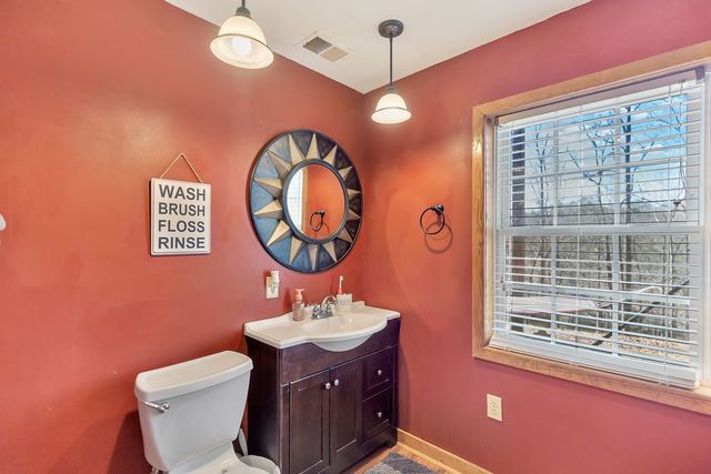 255 Kari Drive, Westminster, SC 29693