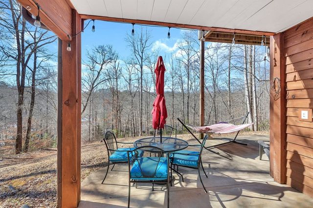 255 Kari Drive, Westminster, SC 29693