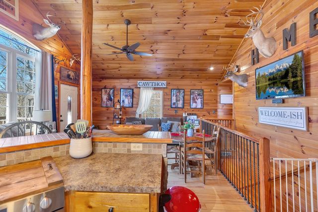 255 Kari Drive, Westminster, SC 29693