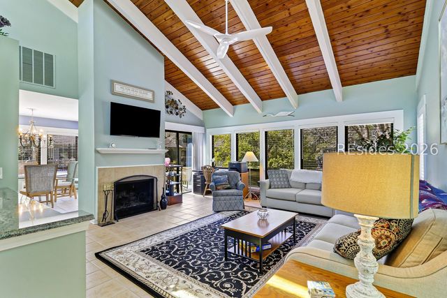 40 Planters Wood Dr Apt 2519, Hilton Head Island, SC 29928