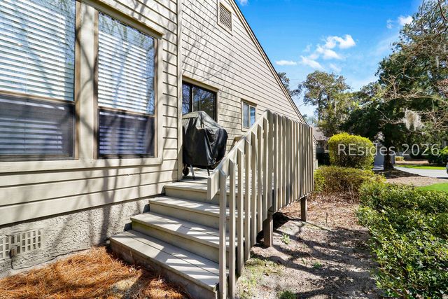 40 Planters Wood Dr Apt 2519, Hilton Head Island, SC 29928